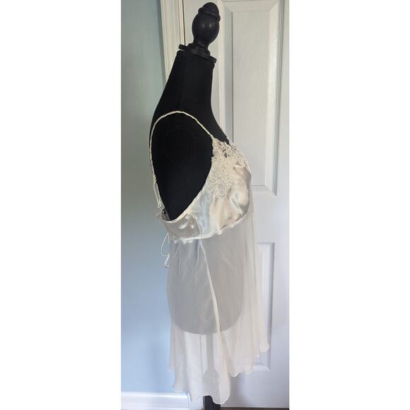 Linea Donatella Sheer White Chemise Nightgown Sz Medium Women's Tie Back Slip - Picture 4 of 10